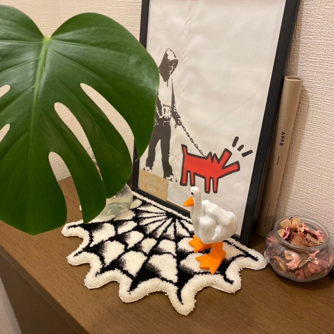 【SPIDER WEB RUG Half】