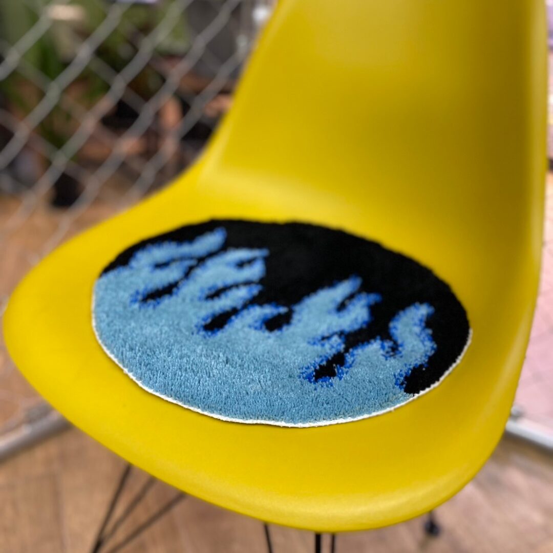 【FIRE PATTERN CHAIR RUG】 - 画像 (2)